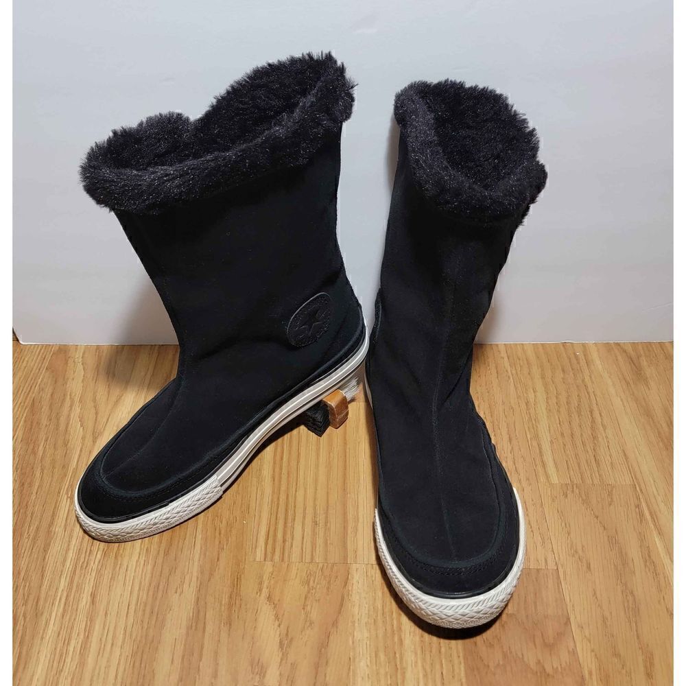 Converse Chunk Taylor Fur Winter Boots 6
